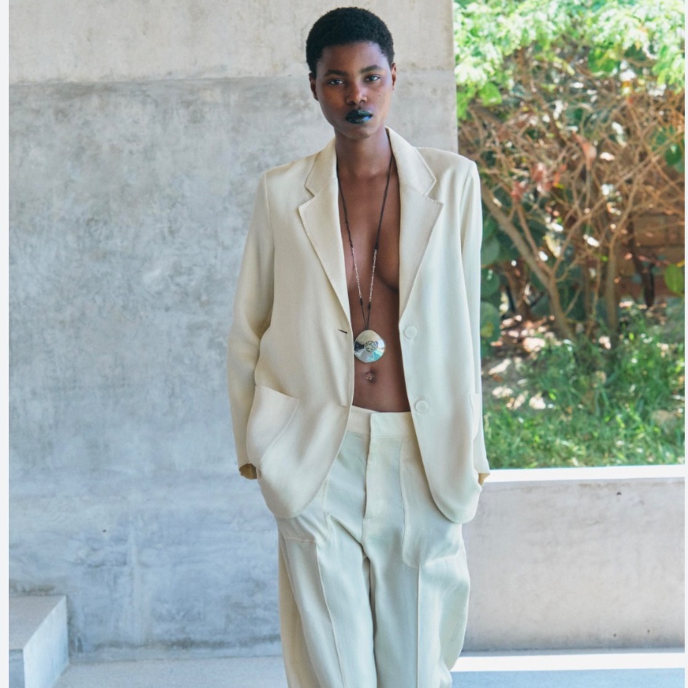 Zara Flowy Silky Blazer Ecru Cream